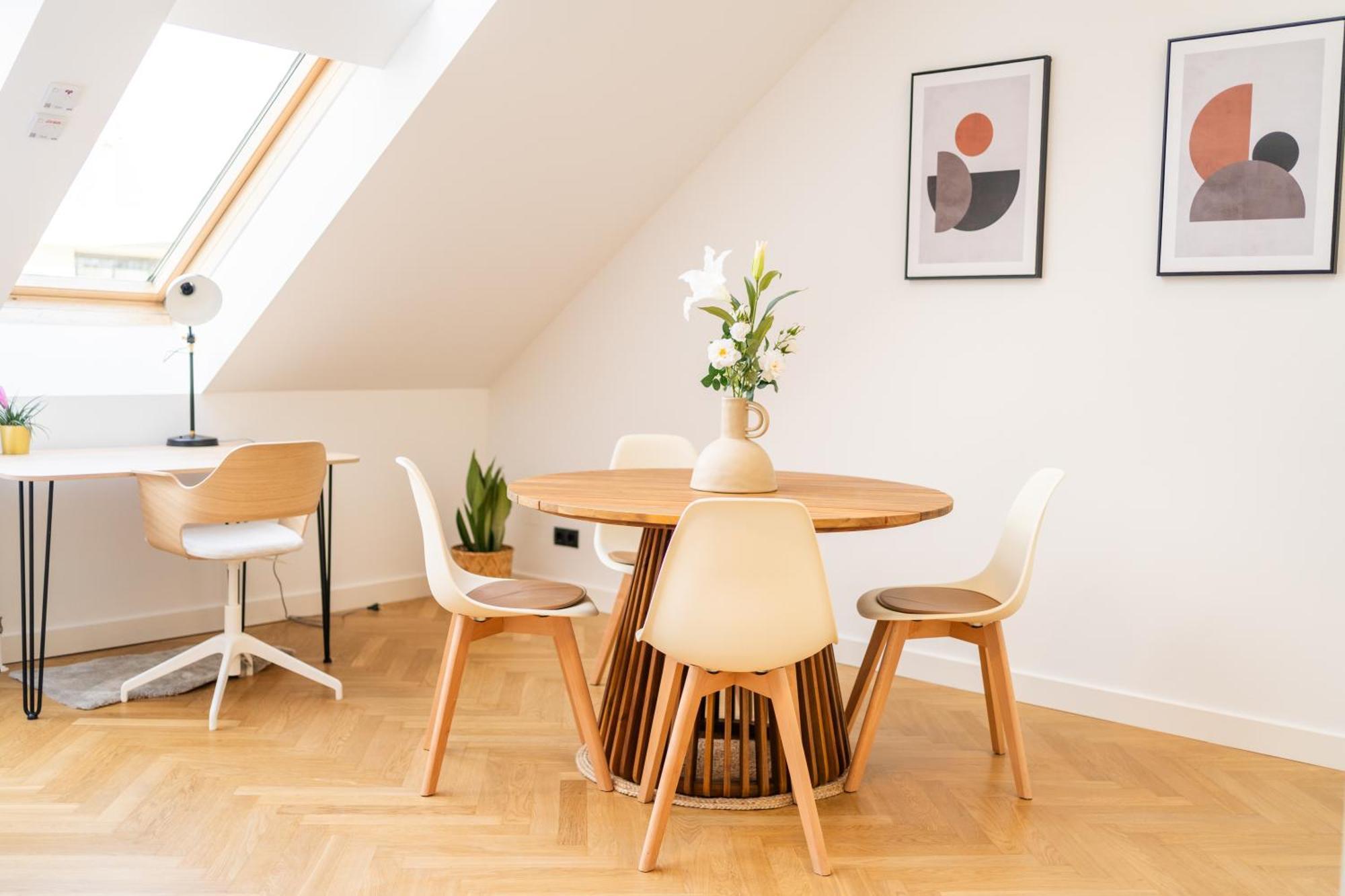 Myflat - Bright Apartment Near Central Station Bécs Kültér fotó