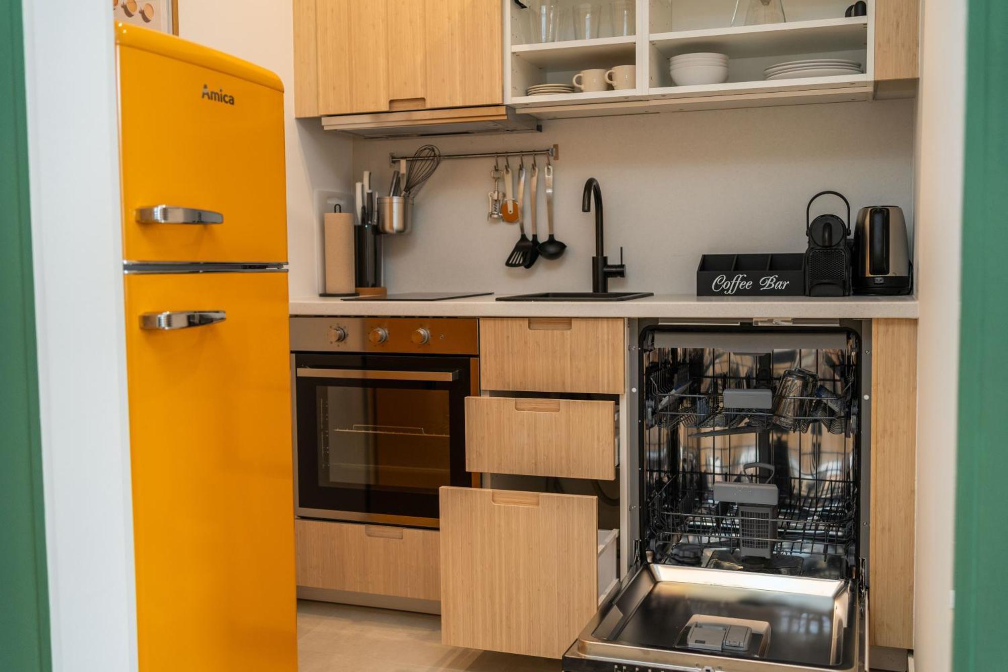 Myflat - Bright Apartment Near Central Station Bécs Kültér fotó
